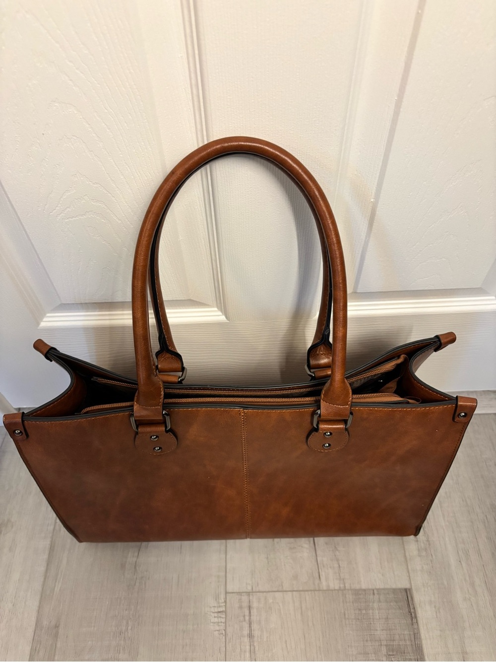 LOVEVOOK Brown Faux Leather Laptop Tote Work Bag USB Charging Port - Picture 3 of 12